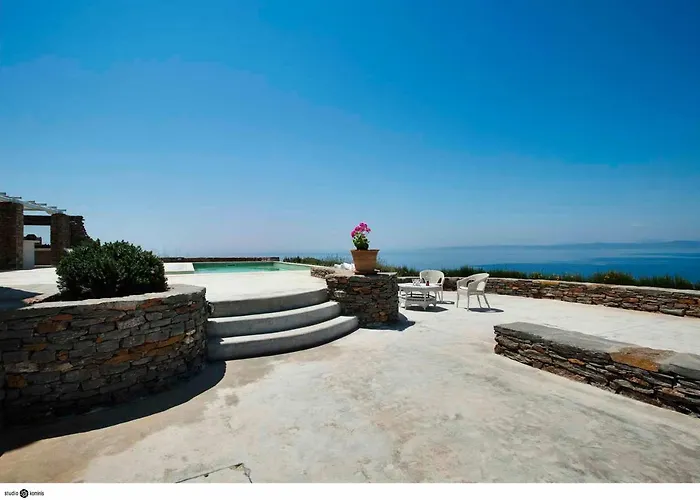 Villa Spectacular Sunset View At Melissaki Ioulis